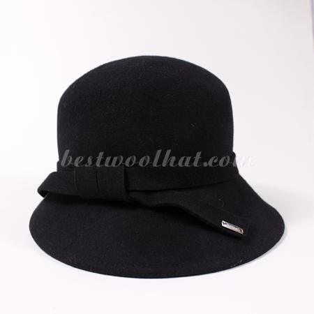 cloche hat